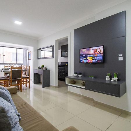 Апартаменти Bk34 - 2 Dorm Climatizados, Prox Calcadao, Garagem Балнеаріу-Камборіу Екстер'єр фото