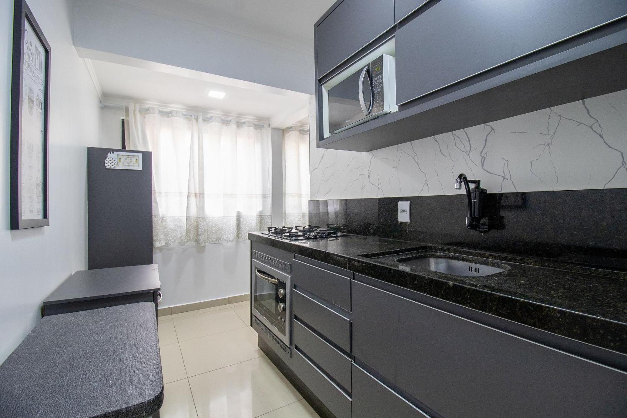 Апартаменти Bk34 - 2 Dorm Climatizados, Prox Calcadao, Garagem Балнеаріу-Камборіу Екстер'єр фото